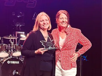 UBC CIO Jennifer Burns accepts her award